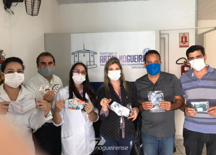 voluntarios-de-artur-nogueira-produzem-e-doam-mascaras-para-prefeitura-correio-nogueirense-capa