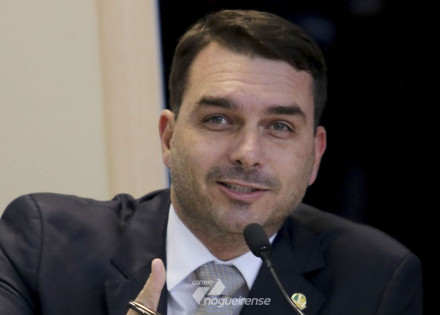 advogado-wassef-deixa-defesa-do-senador-flavio-bolsonaro-correio-nogueirense