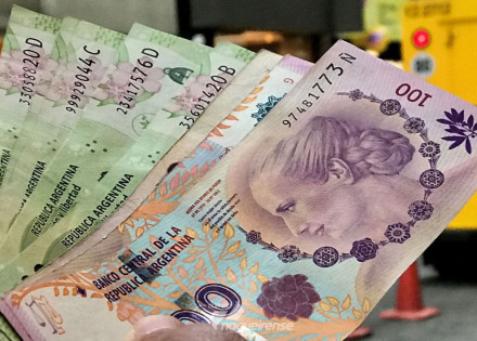 argentina-acordo-com-credores-reduz-diferenca-entre-taxas-do-peso-correio-nogueirense