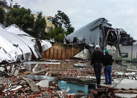 defesa-civil-confirma-uma-morte-causada-por-tornado-em-santa-catarina-correio-nogueirense