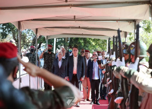 obstaculos-serao-vencidos-diz-bolsonaro-durante-cerimonia-militar-correio-nogueirense