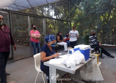 saude-de-sumare-realiza-acao-especial-de-vacinacao-contra-gripe-e-sarampo-em-colaboradores-da-secretaria-de-meio-ambiente-correio-nogueirense