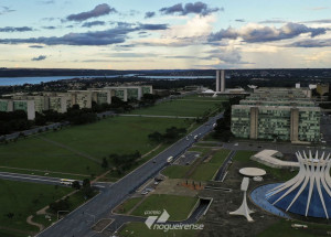 governo-economiza-r-1-bilhao-com-trabalho-remoto-de-servidores-correio-nogueirense