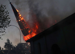 2020-10-19t002310z_1806543676_rc2clj99ud9a_rtrmadp_3_chile-protests-anniversary