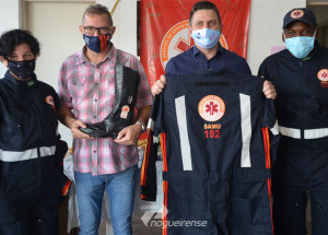 prefeitura-de-sumare-entrega-90-novos-uniformes-aos-colaboradores-do-samu-correio-nogueirense