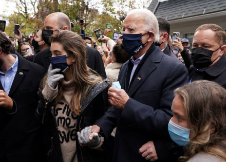 2020-11-03t152956z_655880394_rc2rvj9uejlz_rtrmadp_3_usa-election-biden_0