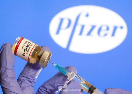 covid-19-ministerio-da-saude-se-reune-com-equipe-da-pfizer-correio-nogueirense