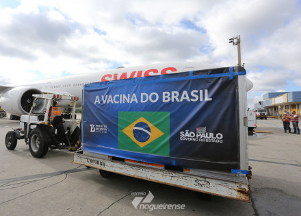 com-108-milhoes-de-doses-estado-de-sp-garante-estoque-para-iniciar-vacinacao-correio-nogueirense