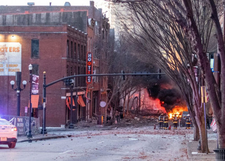 eua-policia-diz-que-explosao-em-nashville-foi-ato-intencional-correio-nogueirense