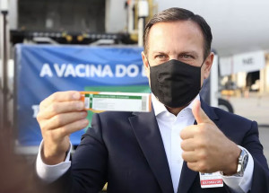 governo-de-sp-recebe-um-milhao-de-doses-da-coronavac-correio-nogueirense