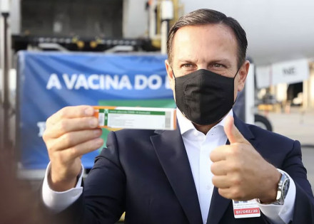 governo-de-sp-recebe-um-milhao-de-doses-da-coronavac-correio-nogueirense