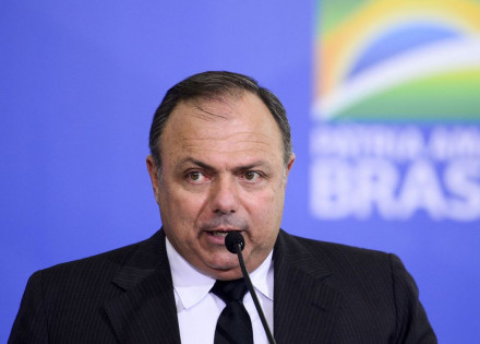 pazuello-diz-que-brasil-tem-300-milhoes-de-doses-de-vacinas-garantidas-correio-nogueirense