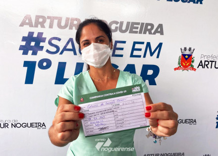 enfermeira-de-41-anos-e-a-1a-pessoa-vacinada-contra-a-covid-19-em-artur-nogueira-correio-nogueirense-capa
