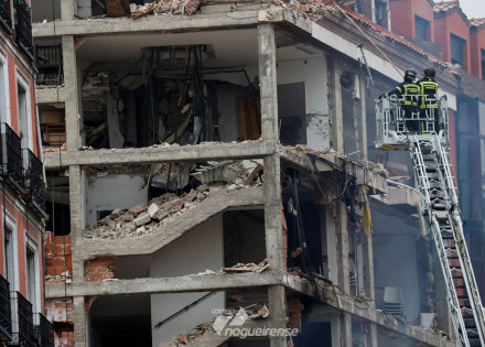 forte-explosao-destroi-fachada-de-edificio-no-centro-de-madrid-correio-nogueirense