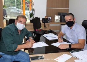 holambra-recebe-emenda-parlamentar-para-compra-de-nova-ambulancia-correio-nogueirense