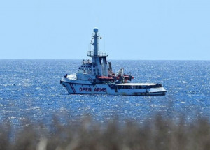 italia-autoriza-desembarque-de-265-migrantes-em-navio-humanitario-correio-nogueirense