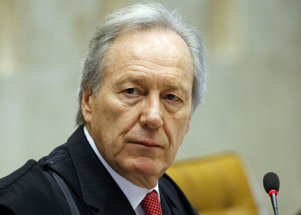 lewandowski-da-5-dias-para-estados-informarem-estoque-de-seringas-correio-nogueirense