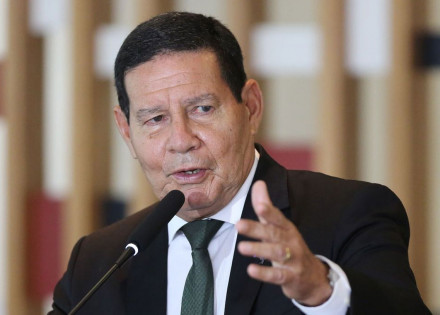 mourao-diz-que-desenvolvimento-sustentavel-depende-do-setor-privado-correio-nogueirense