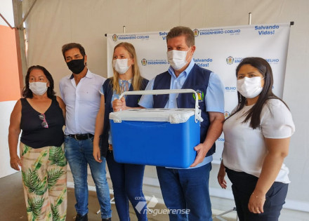 vacinacao-contra-covid-19-comeca-em-engenheiro-coelho-correio-nogueirense-capa