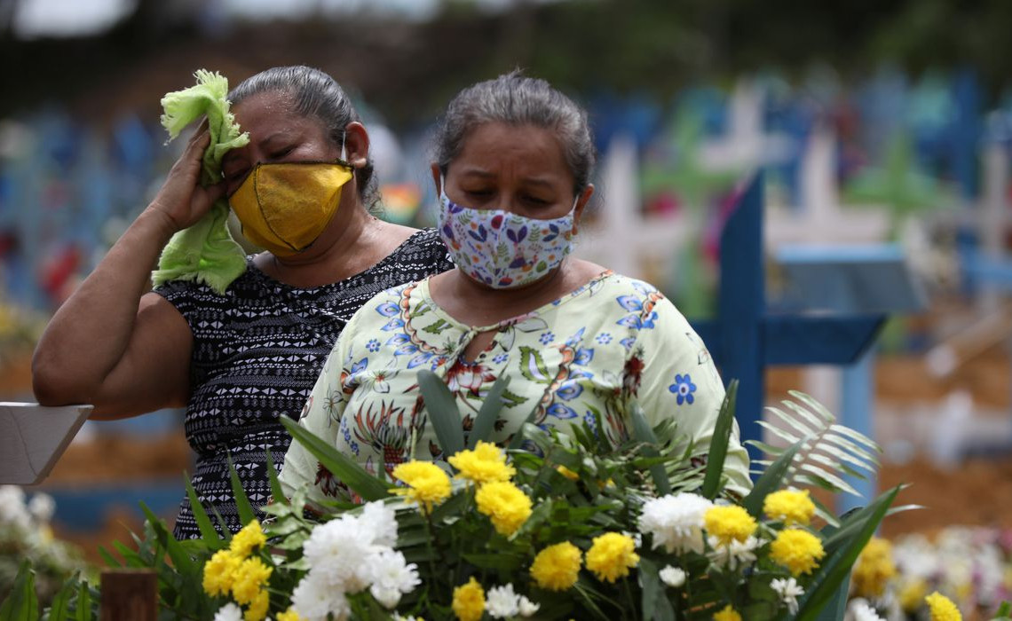2020-04-28t175636z_323150297_rc2tdg9nkarv_rtrmadp_3_health-coronavirus-brazil-amazon