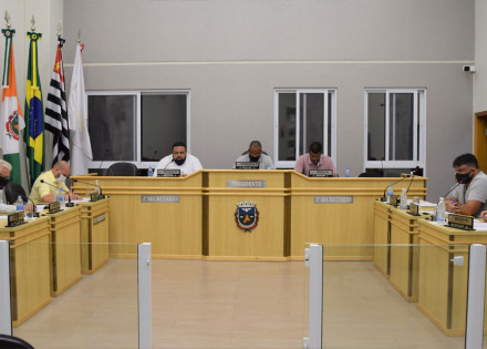 durante-sessao-da-camara-de-holambra-15-indicacoes-sao-apresentadas-ao-executivo-correio-nogueirense