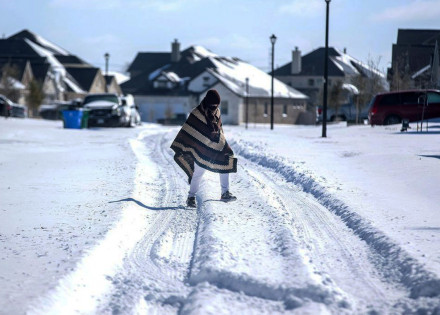 tempestade-de-neve-atinge-os-eua-milhoes-estao-sem-eletricidade-correio-nogueirense