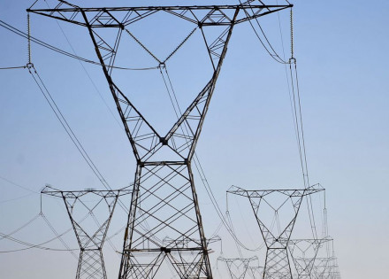 bolsonaro-sanciona-lei-que-reduz-efeitos-da-pandemia-no-setor-eletrico-correio-nogueirense