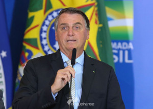 bolsonaro-zera-pis-e-cofins-do-diesel-e-do-gas-de-cozinha-correio-nogueirense