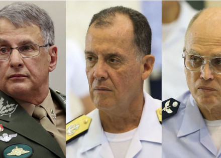 comandantes-do-exercito-da-marinha-e-da-aeronautica-deixam-cargos-correio-nogueirense