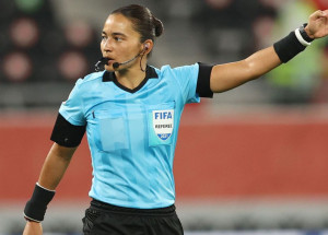 edina-alves-sera-primeira-mulher-a-apitar-derby-paulistano-correio-nogueirense