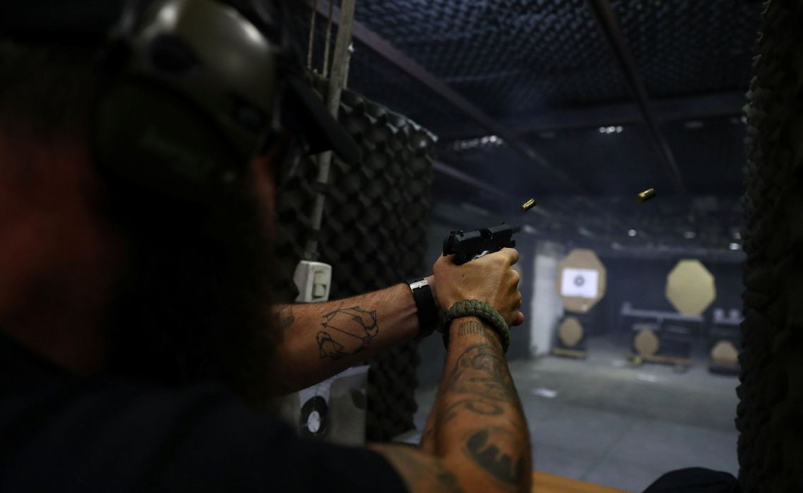 2019-01-15t175904z_1984611220_rc1bae5bddf0_rtrmadp_3_brazil-guns