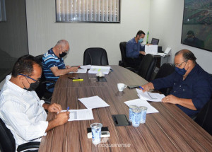 comissao-na-camara-analisa-contas-da-gestao-ivan-vicensotti-correio-nogueirense