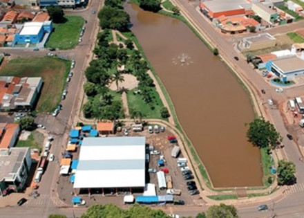 prefeito-de-engenheiro-coelho-assina-decreto-que-autoriza-retorno-parcial-das-atividades-correio-nogueirense