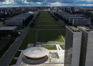 senado-aprova-uso-de-verbas-de-saude-por-estados-e-municipios-correio-nogueirense