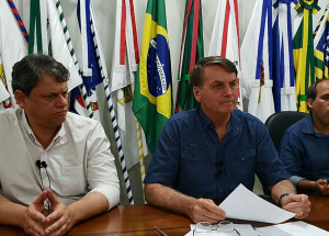 bolsonaro-negocia-mudancas-em-projeto-que-muda-icms-sobre-combustiveis-correio-nogueirense