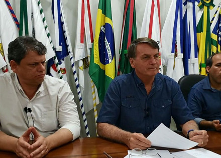 bolsonaro-negocia-mudancas-em-projeto-que-muda-icms-sobre-combustiveis-correio-nogueirense