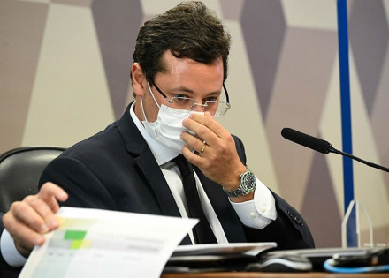 cpi-pode-quebrar-sigilo-e-reconvocar-fabio-wajngarten-para-acareacao-com-jornalista-correio-nogueirense