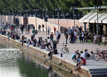 2020-05-19t141330z_1_lynxmpeg4i18j_rtroptp_4_health-coronavirus-italy