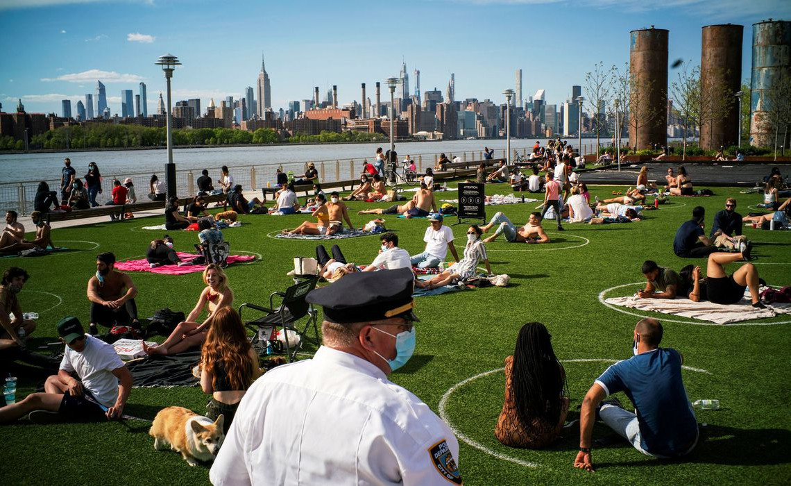 nova_yorkdomino_park_brooklyndistancia_social_1605200341