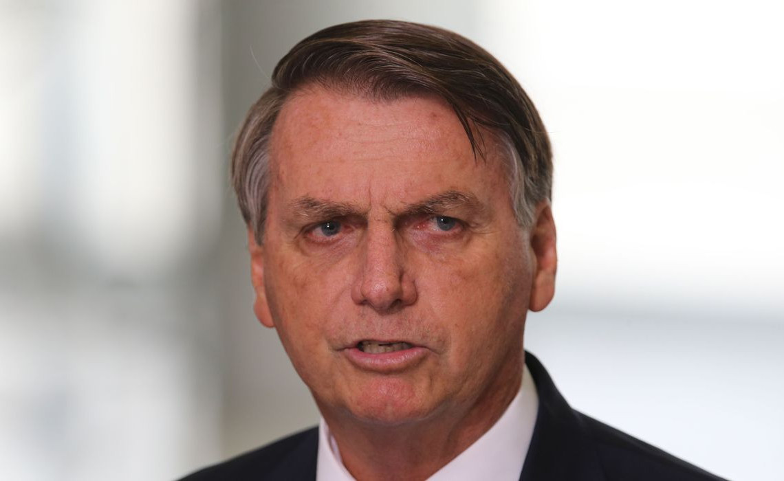 O presidente Jair Bolsonaro faz declaração à imprensa