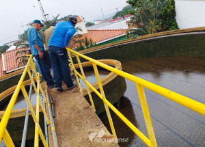 servidores-do-saean-realizam-limpeza-de-decantador-da-eta-2-correio-nogueirense