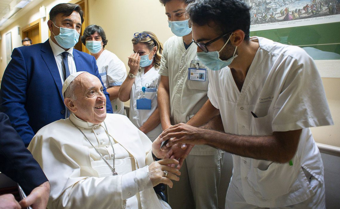 2021-07-11t134943z_957328895_rc29io91v61g_rtrmadp_3_pope-surgery-angelus