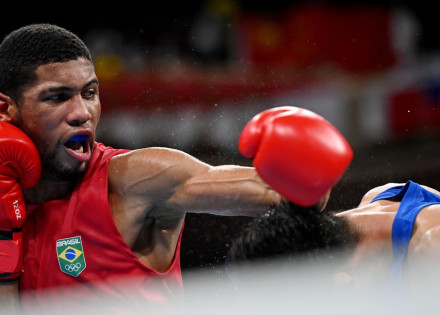 2021-07-29t082230z_406755890_sp1eh7t0n9eh9_rtrmadp_3_olympics-2020-box-m-75kg-8fnl