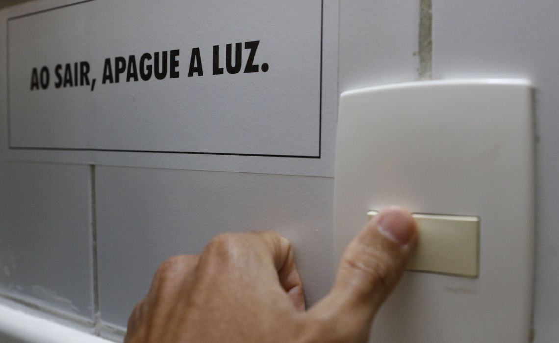 energia_eletrica_interruptor_de_luz_energia070720211247