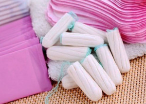 o-que-e-pobreza-menstrual-e-por-que-ela-afasta-estudantes-das-escolas-correio-nogueirense