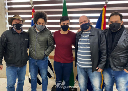 violonista-indicado-ao-grammy-awards-2020-visita-o-projeto-retreta-em-artur-nogueira-correio-nogueirense-capa