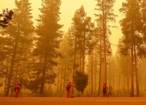 2021-08-08t000000z_524715466_rc2b1p9a4p7a_rtrmadp_3_usa-wildfires-california