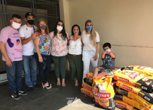 prefeitura-de-artur-nogueira-recebe-750kg-de-racao-para-animais-em-situacao-vulneravel-correio-nogueirense
