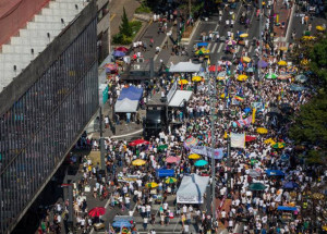 capitais-registram-manifestacoes-contra-o-governo-federal-correio-nogueirense