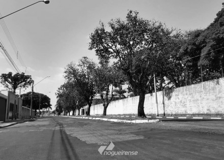 motociclista-assedia-mulher-que-caminhava-ao-passar-a-mao-pelo-corpo-dela-em-rua-de-artur-nogueira-correio-nogueirense